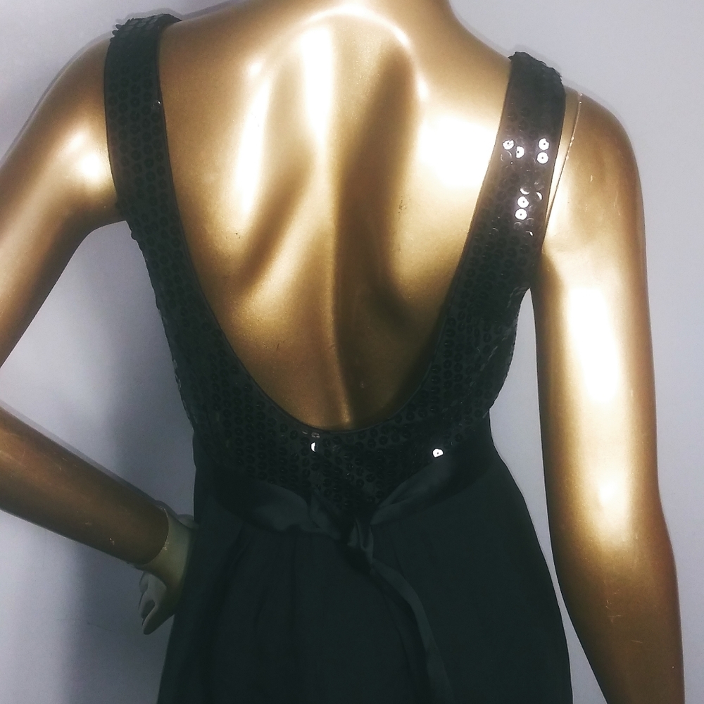 Thorn sequins silk open back black dress - Picture 6 of 8